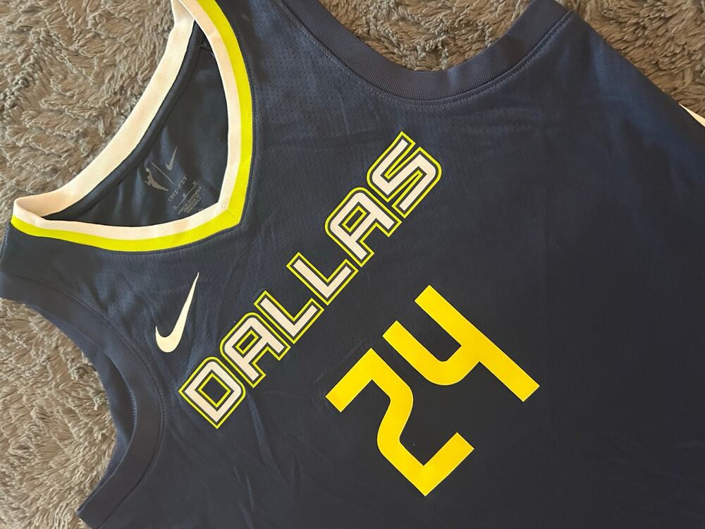 Jewell Loyd #24 Dallas Wings Nike Medium Blue Jersey (NWT)
